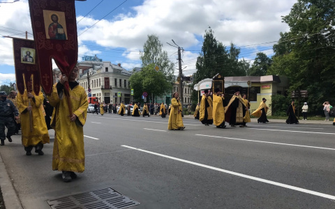 Что обсуждают в Кирове: перекрытие дорог и инцидент в Кочуровском парке