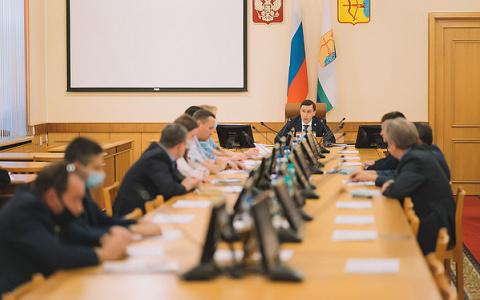 В правительстве Кировской области предложили вернуть ограничения по COVID-19