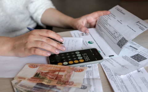 Кировчанка погасила «рекордный» долг за теплоэнергию в 200 тысяч рублей