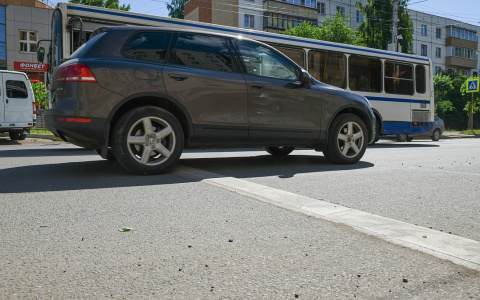 В Кирове оценят эффективность новых шумовых полос на дорогах