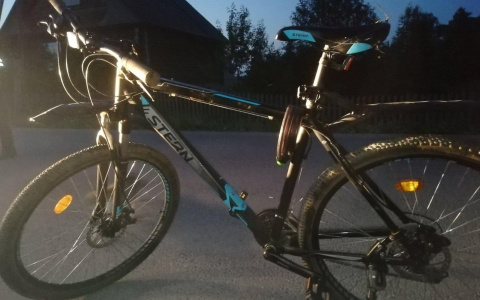 В Кировской области водитель сбил велосипедиста и скрылся