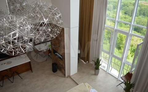 В Кирове продают 4-комнатную квартиру за 23 миллиона рублей