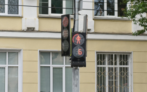 В Кирове установят семь новых светофоров