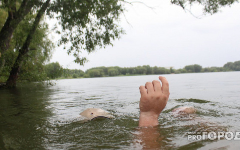 В Кировской области в реке утонула 32-летняя женщина: тело извлекли из воды