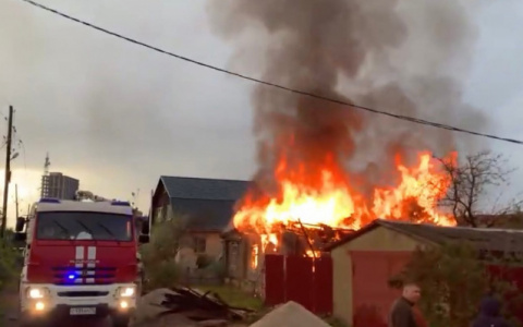 В Кировской области из-за грозы начались 2 пожара