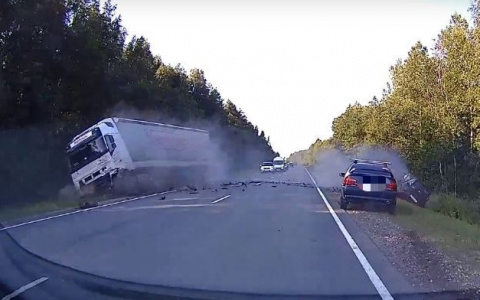 Что обсуждают в Кирове: подробности ДТП на Советском тракте и новый жилой микрорайон
