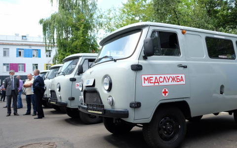 Новые автомобили отправились в районные больницы
