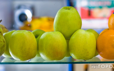 Яблоки сдавили и вывезли на полигон ТБО: в Кирове нашли санкционную продукцию