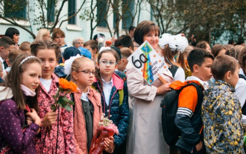 В Кирове стартовал сбор заявок на конкурс «Народный учитель – 2021»
