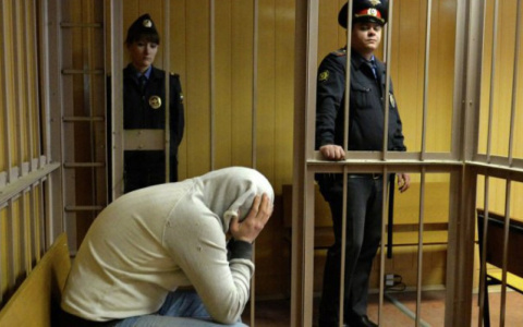 Житель Верхнекамского района забил девушку молотком и скрылся на угнанной машине