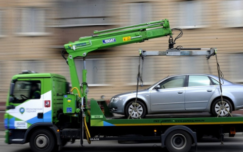 В Кировской области пьяный водитель ударил инспектора ДПС на посту