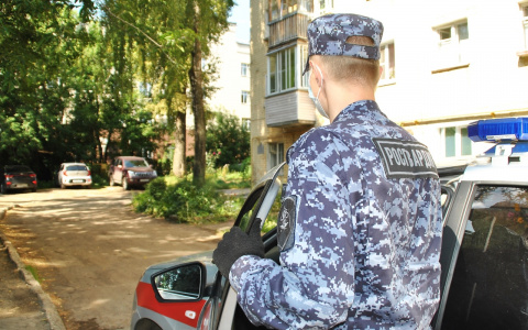 В Кирове задержали мужчину, находившегося  в розыске