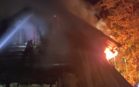 В Кировской области в пожаре погибли два человека