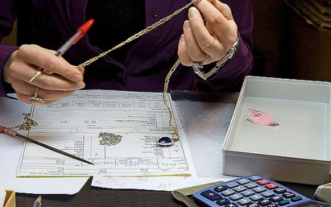 Может ли ломбард оставить клиента без денег и залога?