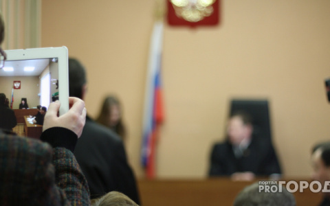 В Кировской области мужчина из ревности зарезал свою сожительницу