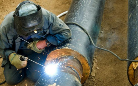 Участок дороги на улице Труда в Кирове перекрыли из-за аварийных работ