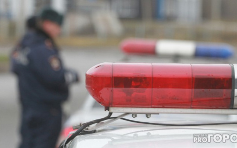В Кировской области два подростка прокатились на чужом автомобиле