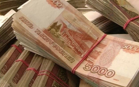 Кировчанин дорого заплатил за интимные услуги в интернете