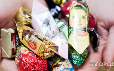 Терапевт назвал продукты, которые не стоит есть после прививки от COVID-19