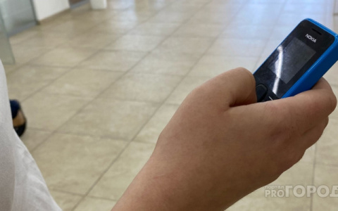 В Куменском районе подростку дали штраф за кражу телефона и денег