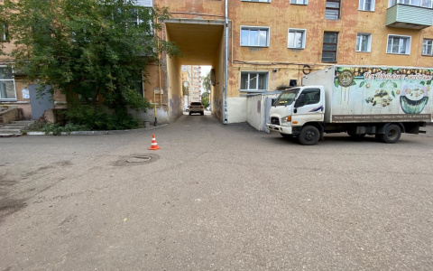 В центре Кирова неизвестный водитель сбил мужчину и скрылся