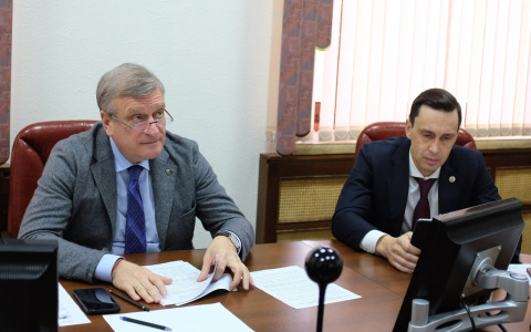 «Единая Россия» выделит средства на строительство и капремонт школ