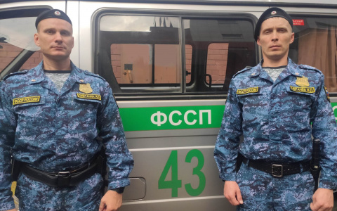 В Кирове судебные приставы предотвратили пожар в доме должника