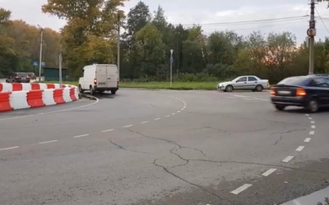 В Кирове на Октябрьском проспекте построят перекресток с круговым движением