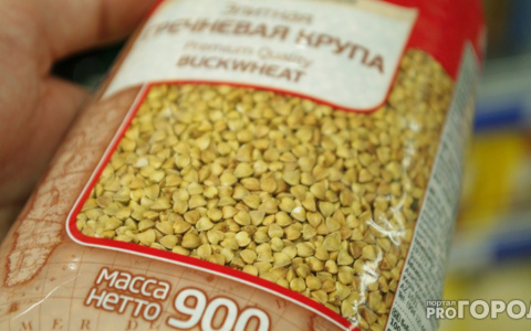 В России впервые за 10 лет цена за килограмм гречки превысила 100 рублей