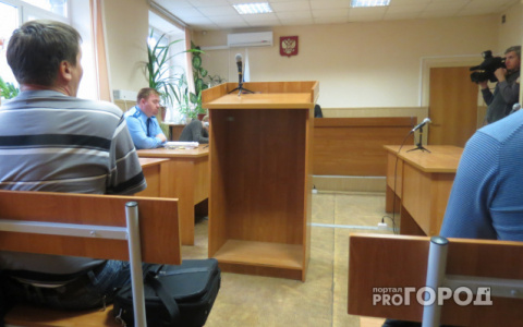 В Зуевке мужчина получил 2 года ограничения свободы за спаивание ребенка