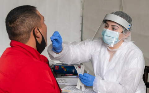 В больницах Кировской области за сутки резко выросло число пациентов с коронавирусом