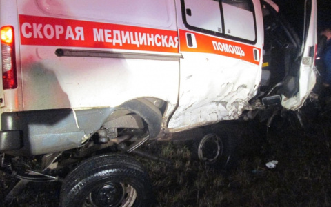 В Слободском районе пьяный водитель на иномарке въехал в машину скорой помощи