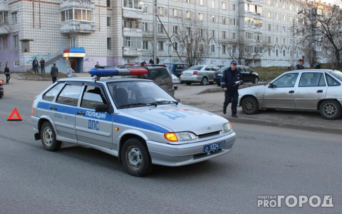 В Кирове сотрудники ДПС сопроводили до больницы машину с травмированным ребенком
