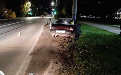 В Кирове в ДТП пострадали 16-летняя девушка и 18-летний парень