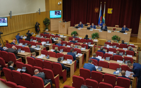 Роман Береснев стал новым председателем областного Заксобрания