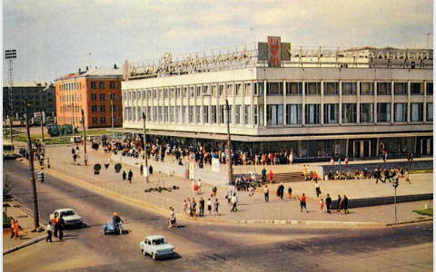 «Было-стало»: сможете ли вы отгадать улицы Кирова по старым фотографиям?