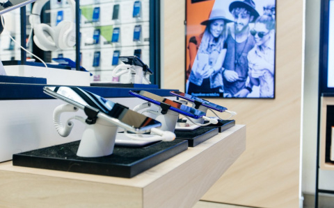 Не хуже Джо Райта – Tele2 сделает скидку на смартфоны Samsung