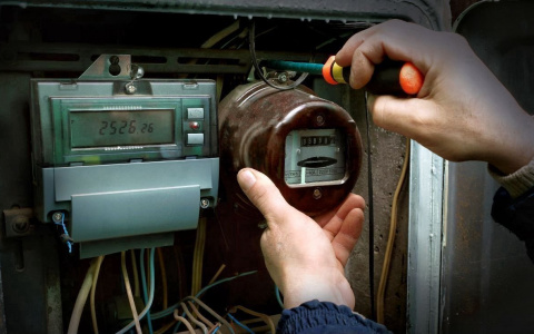 Куда обращаться кировчанам, чтобы заменить электросчетчик?