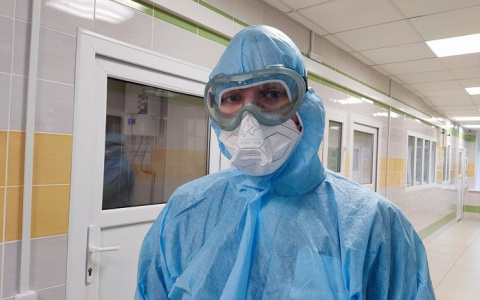 Кировский врач-реаниматолог заявил, что в ближайшее время пандемия не закончится