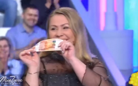 Кировчанка нашла шкатулку с деньгами на капитал-шоу «Поле чудес»