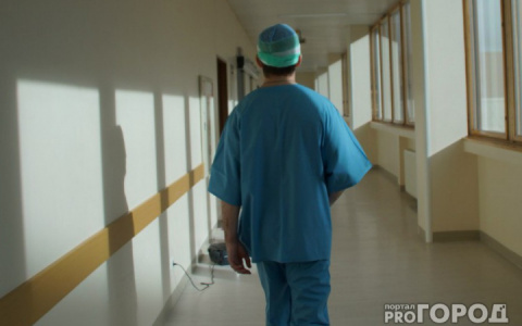 Умерла выпавшая из окна при съемке TikTok школьница из Кирово-Чепецка