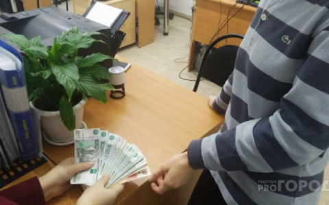 Специалисты узнали, сколько в среднем зарабатывают кировчане