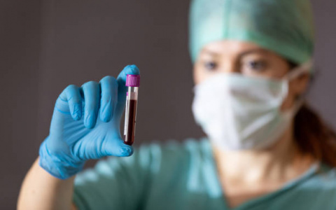 Врачи назвали самую уязвимую перед коронавирусом группу крови