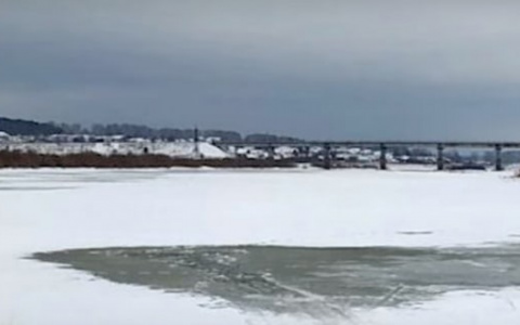 В Кировской области рыбак провалился под лед