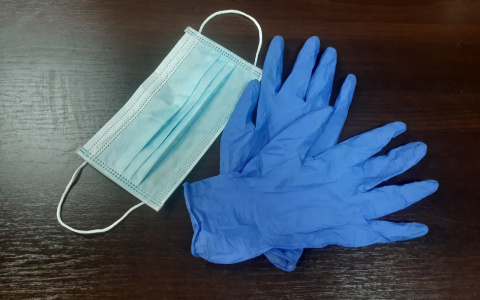 В России могут ввести ограничения из-за нового омикрон-штамма