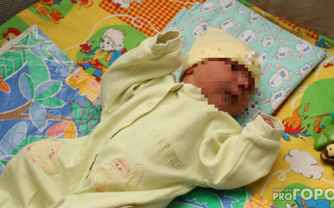 В Кировской области мать оставила 4-месячную дочь с пьяными незнакомцами