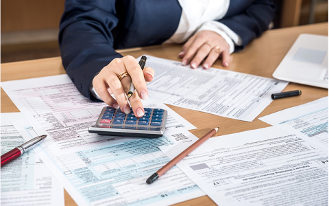 Мировой суд привлек руководителя предприятия-должника за электроэнергию к административной ответственности