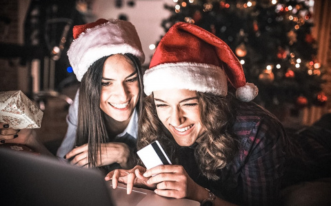 Новый год – без долгов! Все, что нужно знать о кредитных картах: учимся выбирать правильно