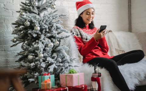 Сколько россиян собираются смотреть телевизор в Новый год? А кто не ждет подарков? Билайн все выяснил!