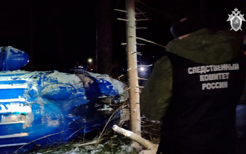 Появилось видео с места крушения вертолета: он разбился вблизи Кировской области